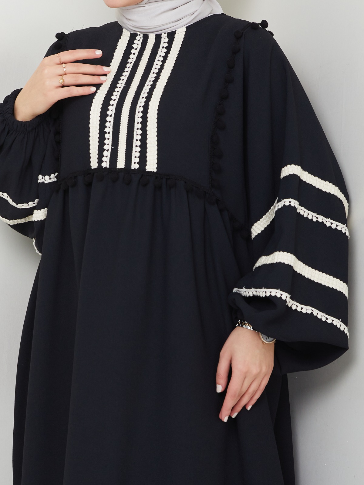 KADIN TESETTÜR DANTELLİ ŞERİT ELBİSE TAŞ Siyah5